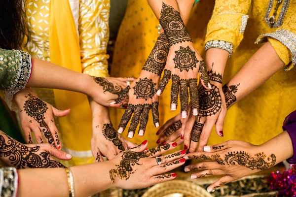 party mehndi art in kolkata