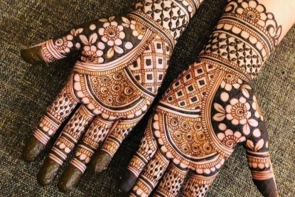 traditional mehndi art in kolkata